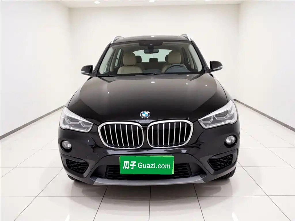 BMW X1 2018 sDrive20Li Leading Model фото 24