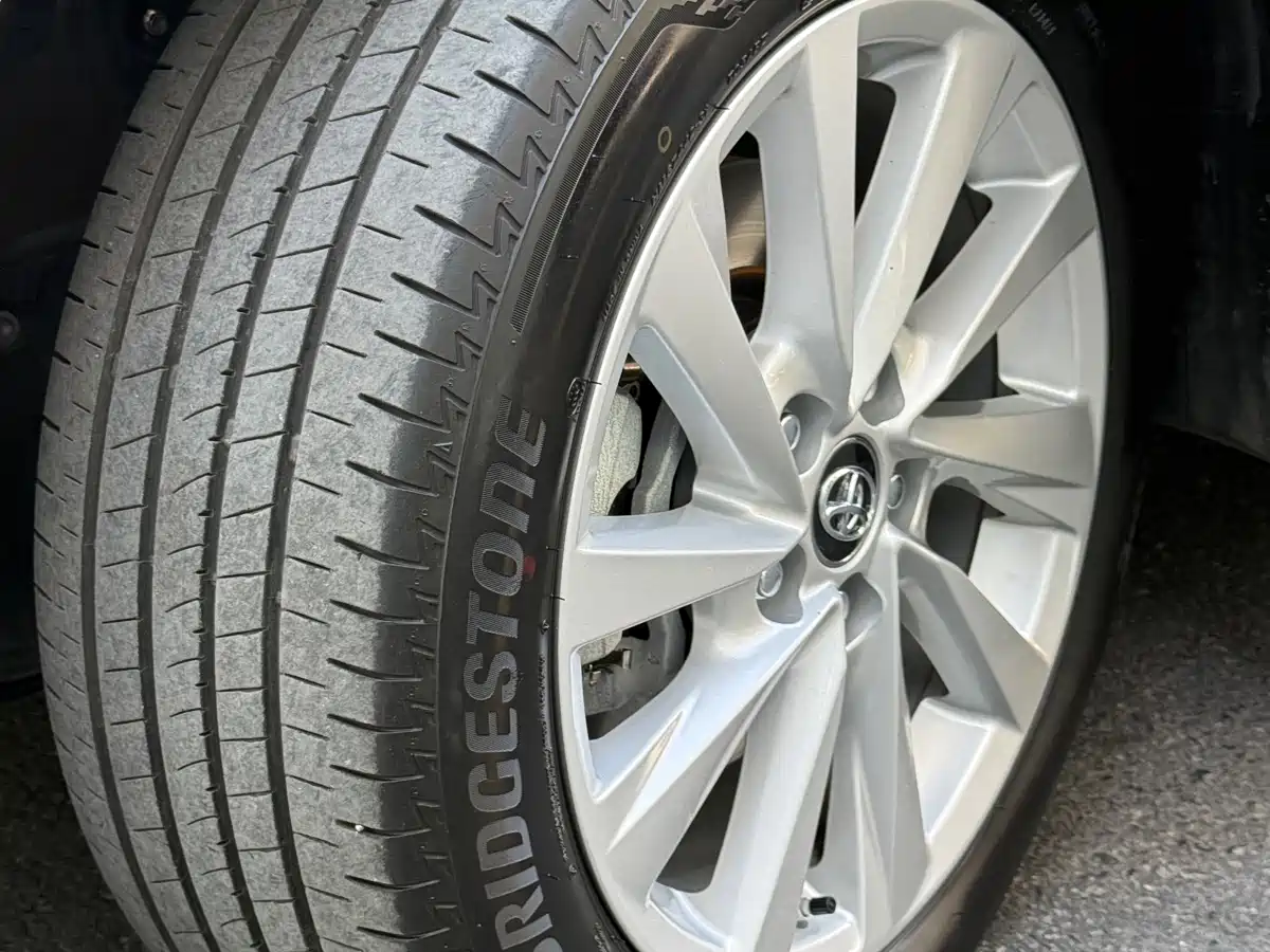 Toyota Camry 2023 2.0G Luxury Edition фото 26