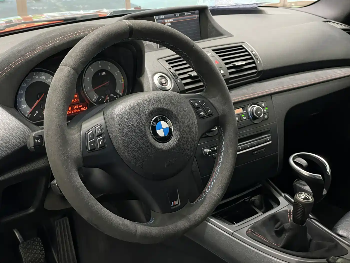 BMW 1 Series M 2011 1M Coupe фото 10