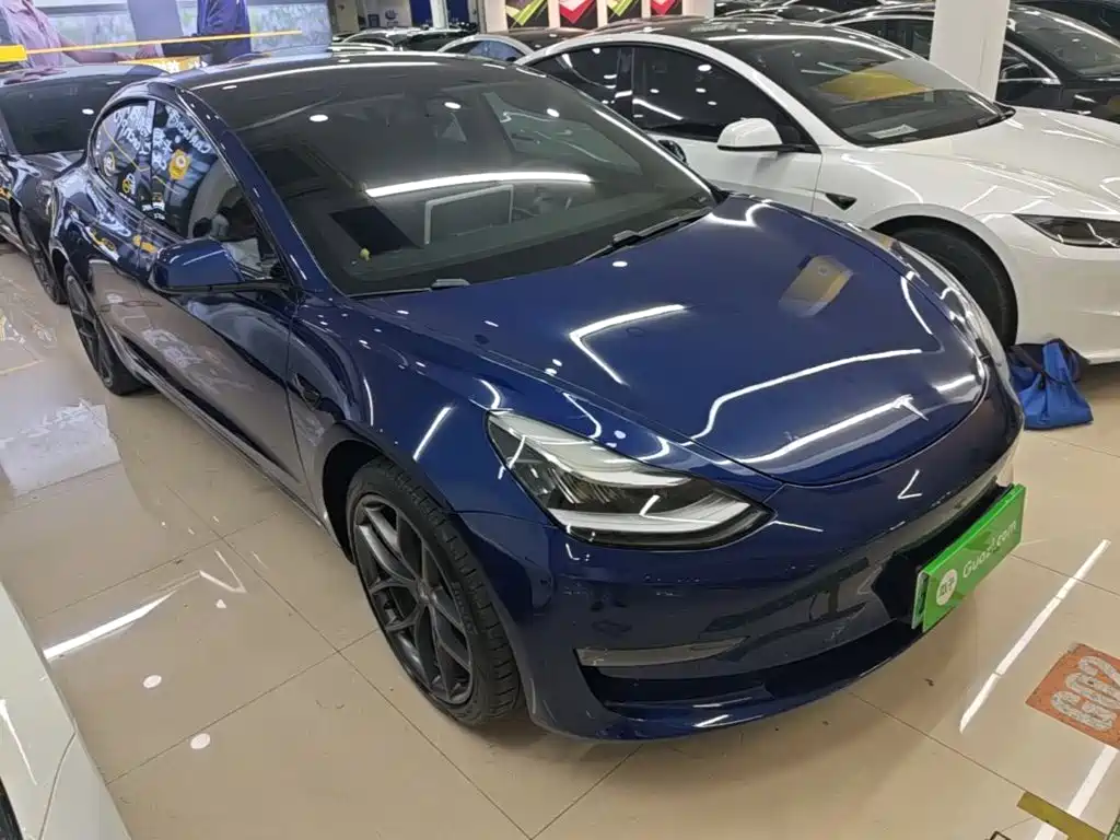 Tesla Model 3 (Import) 2019 2019 Long Range RWD Version