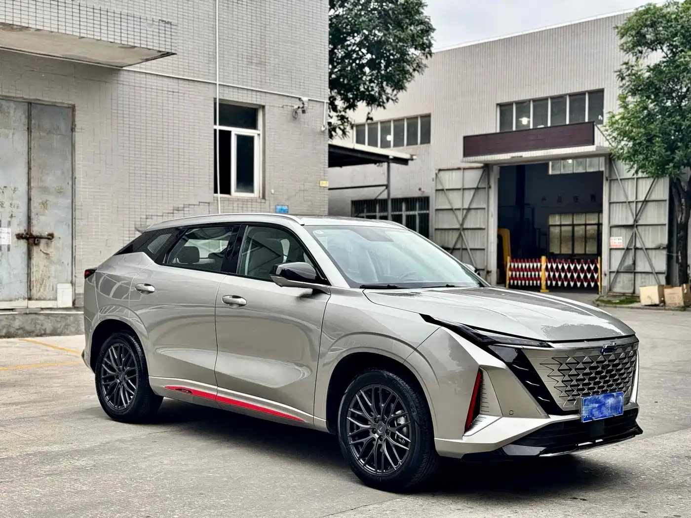 CHANGAN Z6
