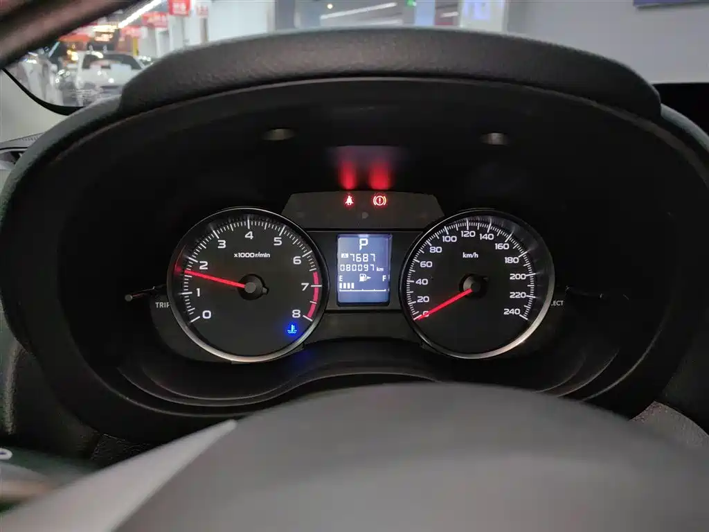Subaru XV 2015 2.0i Special Sport Edition фото 8