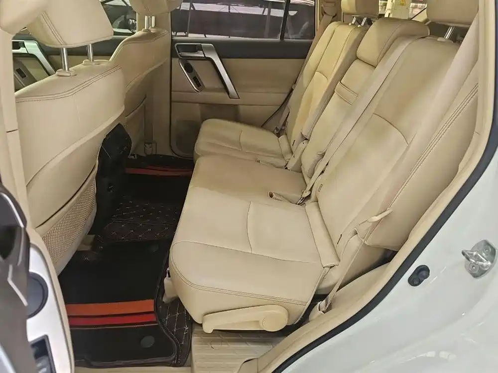 Toyota Prado 2016 2.7L Auto Luxury Edition фото 9