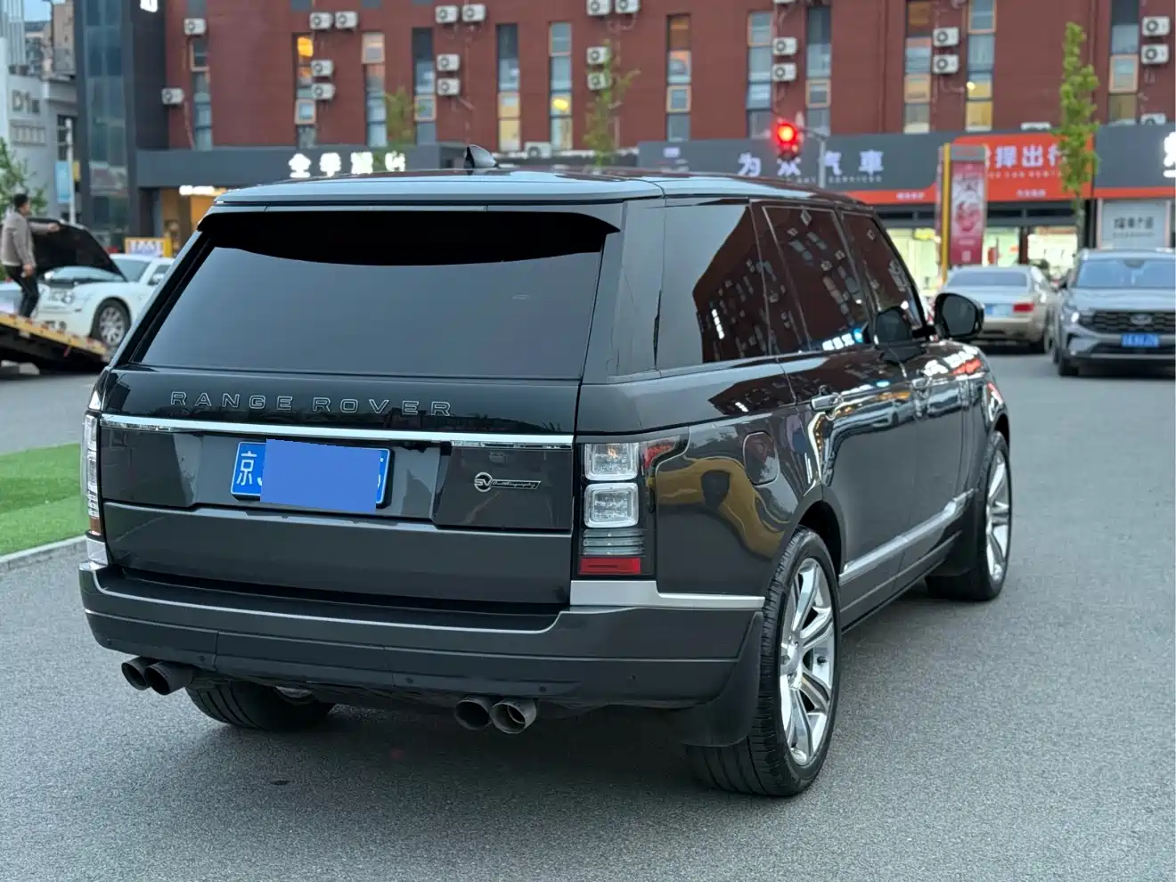 Land Rover Range Rover 2017 2016 3.0 SC V6 Vogue LWB