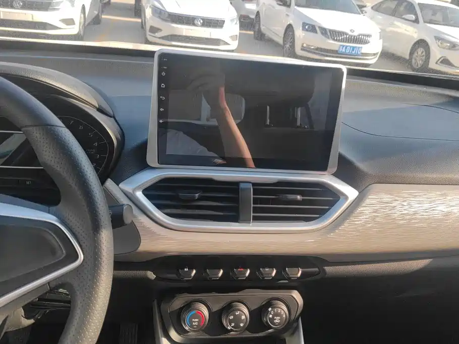 Baojun 510 2020 2019 1.5L Manual Sport Edition 77kW China VI