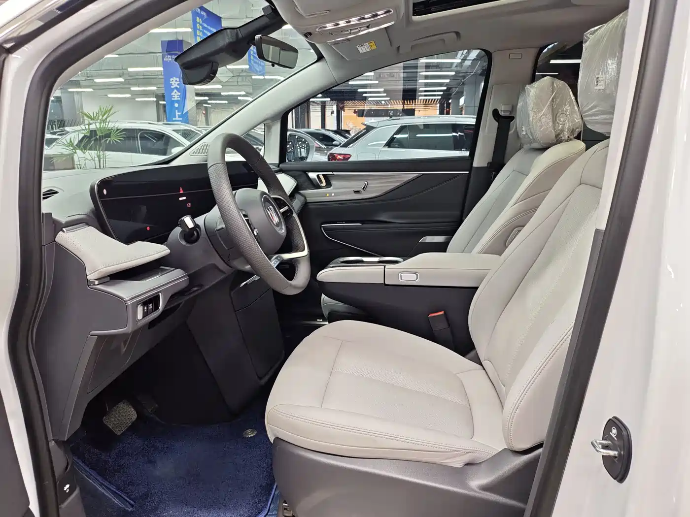Buick GL8 2025 2025 Land Honor Premium Edition