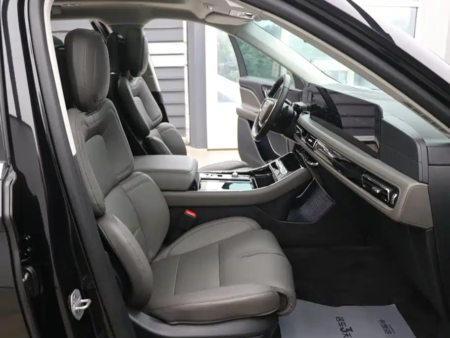 Lincoln Aviator 2024 2024 3.0T V6 AWD Luxury Edition 6-Seater