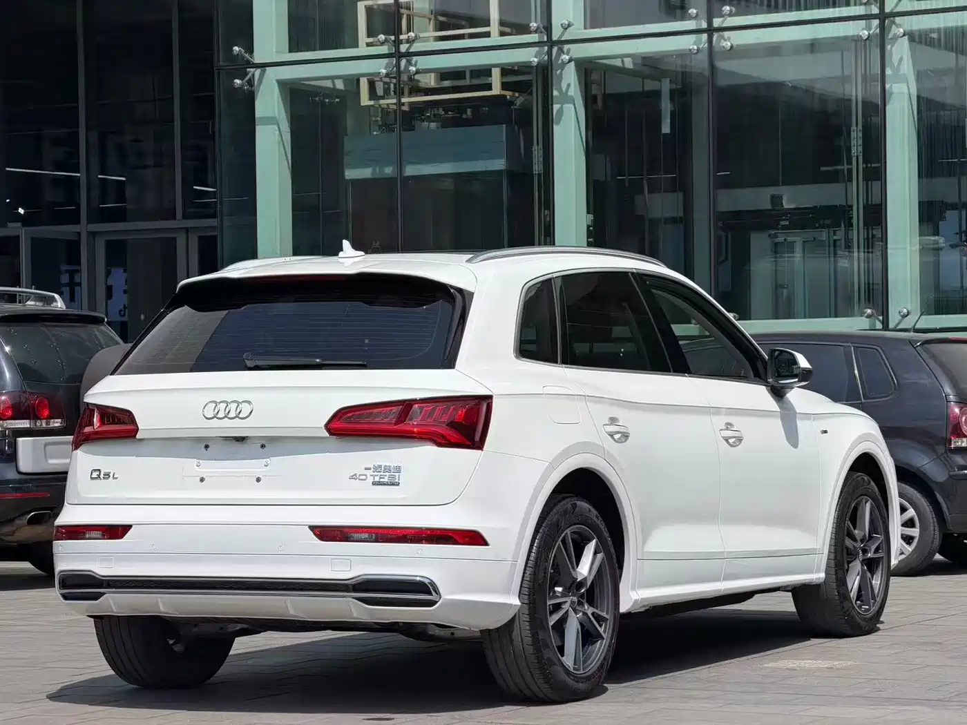 Audi Q5L 2020 40 TFSI Prestige Fashion фото 5