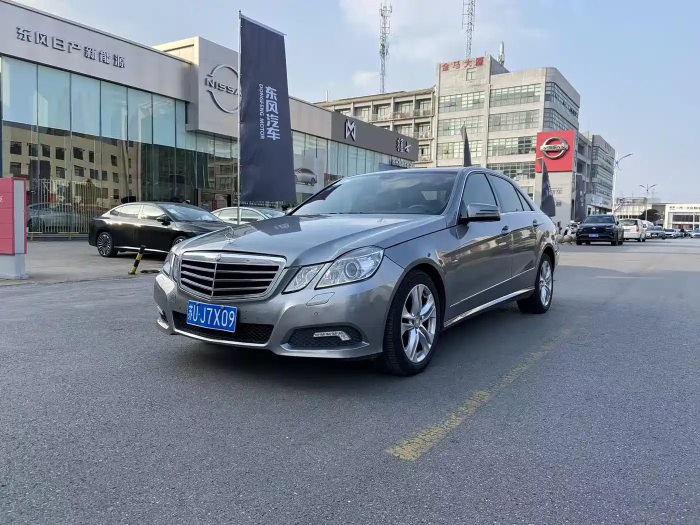 Mercedes-Benz E-Class (Import) 2010 E 260 CGI Fashion