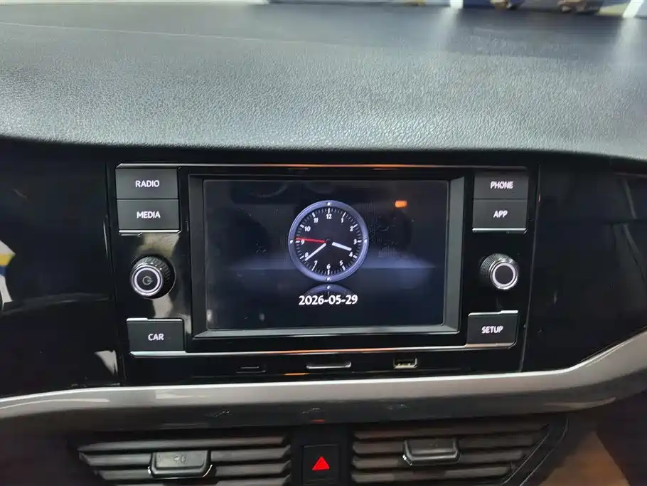 Volkswagen Bora 2019 Facelift 1.5L Automatic Fashion China VI фото 13