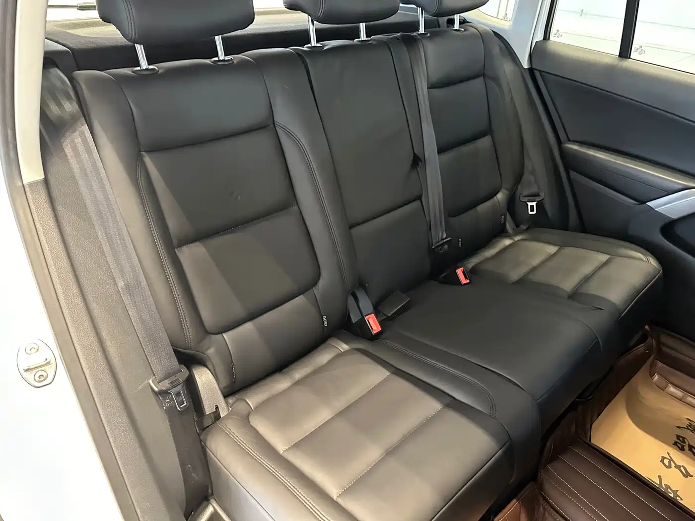 Volkswagen Tiguan 2012 1.8TSI Automatic 2WD Trend Edition фото 10