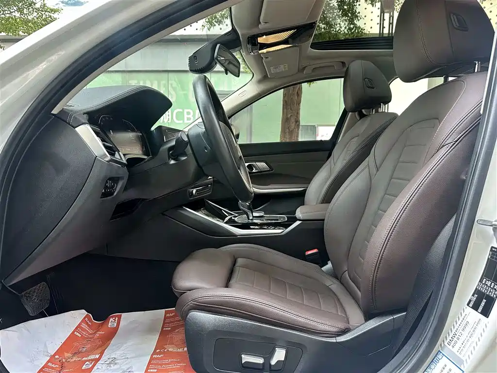 BMW 3 Series 2020 325Li Launch Edition фото 4