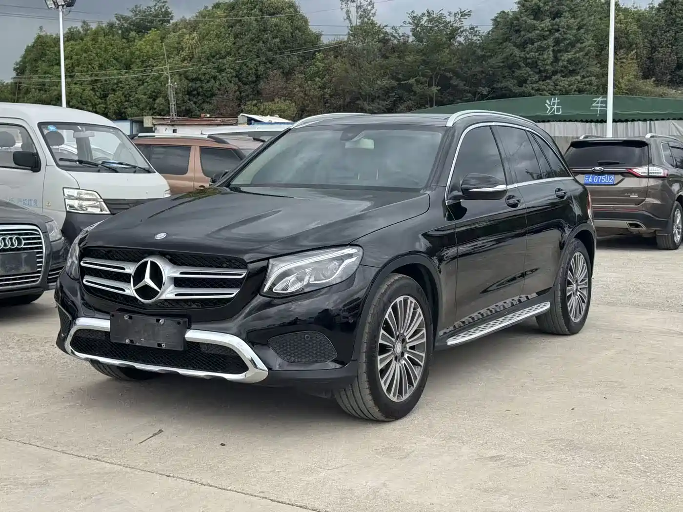 Mercedes-Benz GLC 2017 GLC 200 4MATIC
