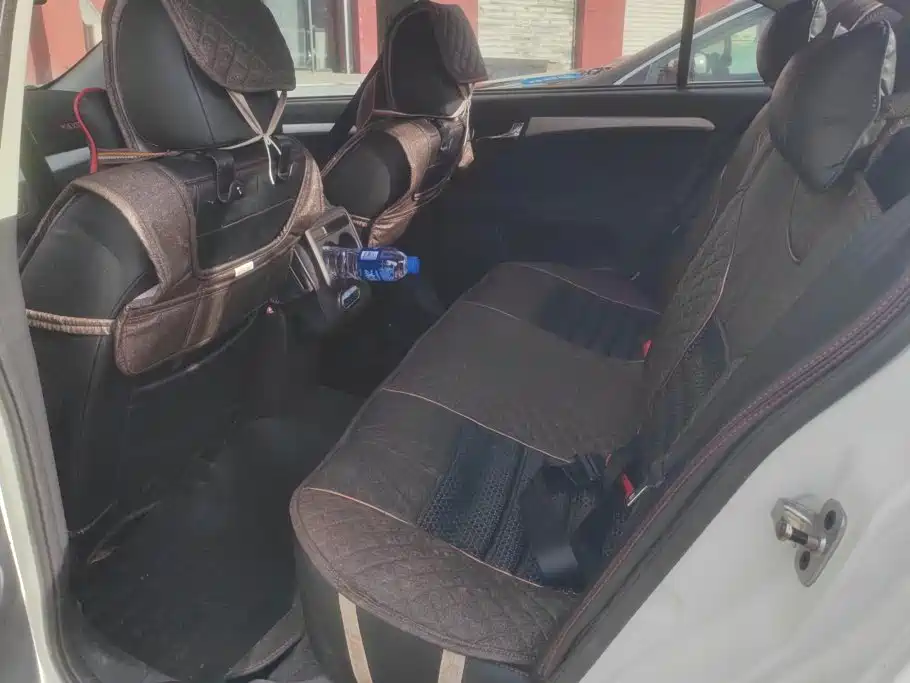 Roewe 350 2016 2015 Model 1.5L Manual Luxury Sunroof Edition