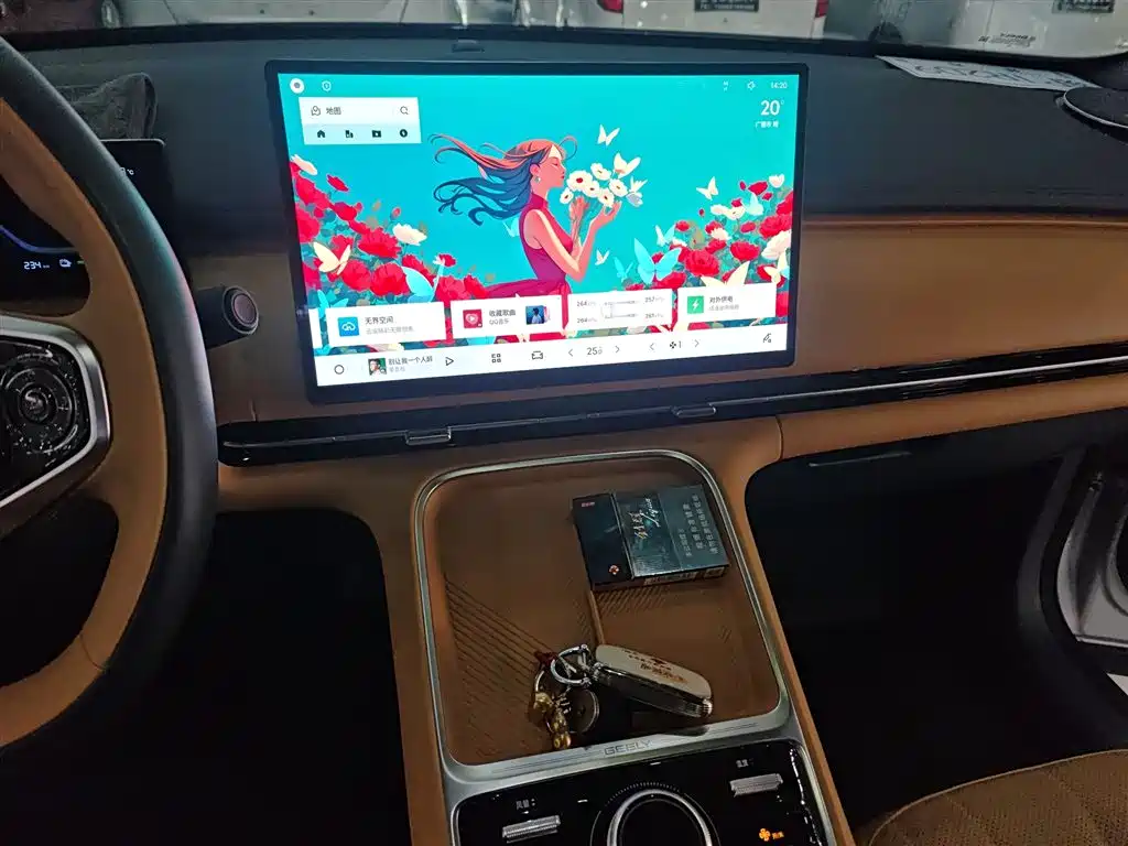 Geely Galaxy Galaxy Starship 7 EM-i 2025 Model 120km Voyage+ Edition фото 9