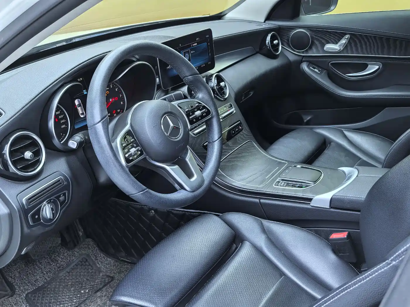 Mercedes-Benz C-Class 2019 C 180 L Fashion Sport Edition фото 19