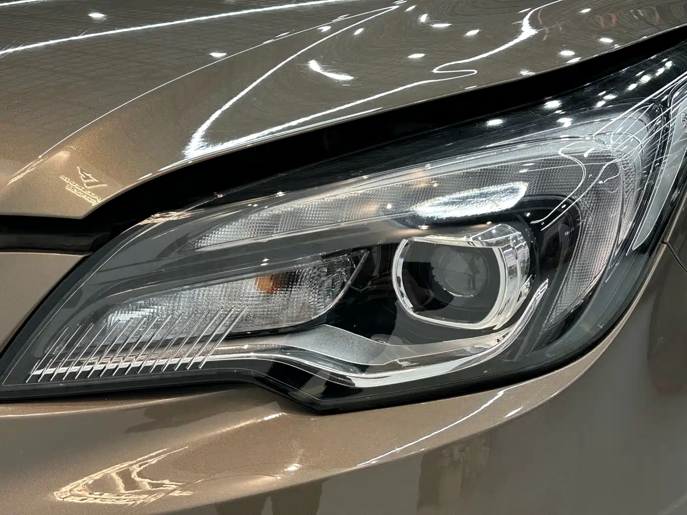 Buick Envision Plus 2019 28T AWD Elite Model China VI фото 26