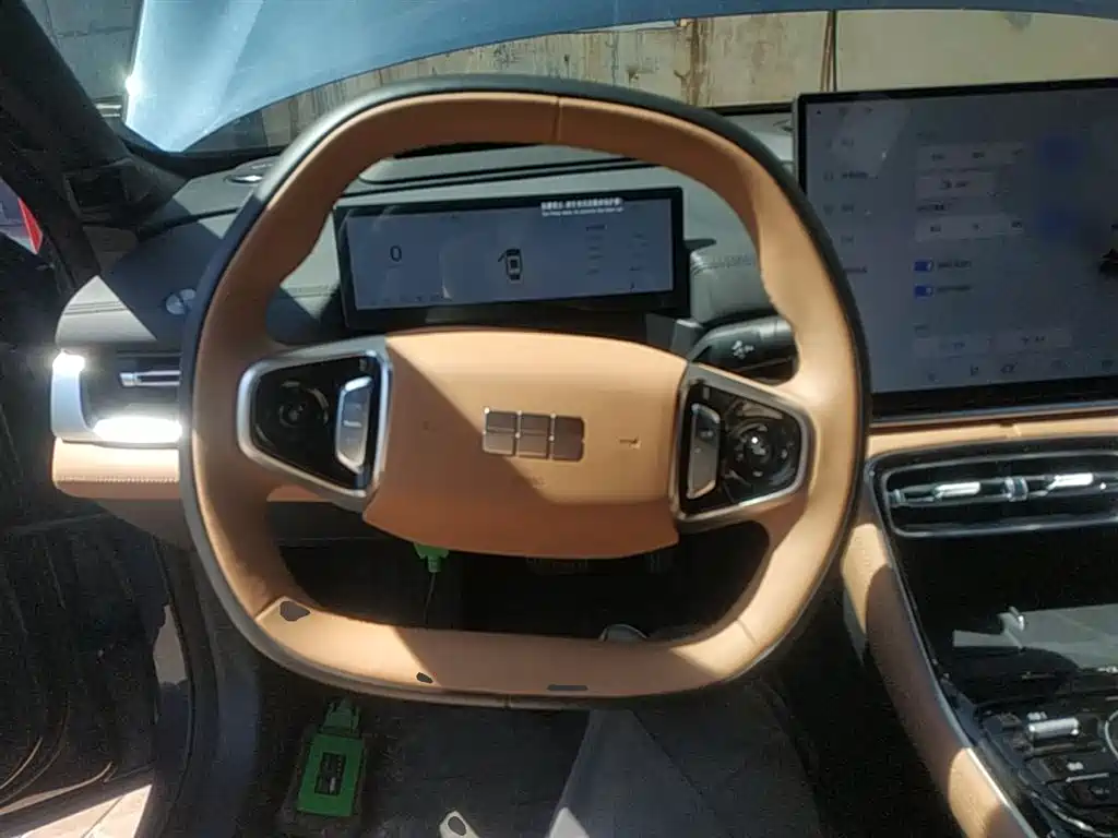 Geely Galaxy Galaxy A7 2025 EM-i фото 11