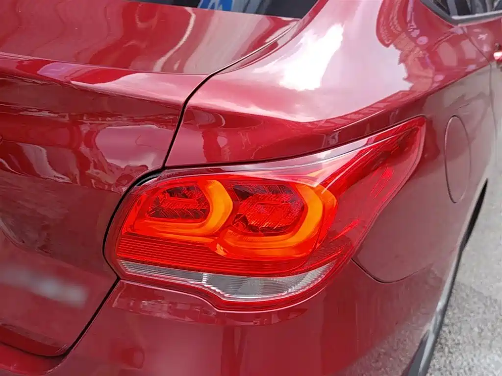 Chevrolet Cavalier 2019 320 Automatic Joy Edition фото 8