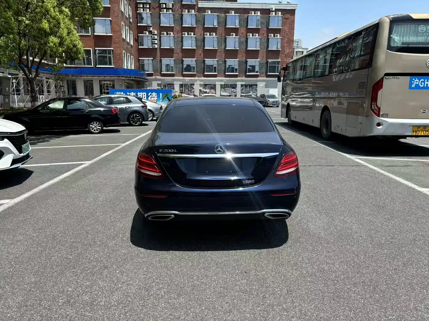Mercedes-Benz E-Class 2018 E 200 L фото 5