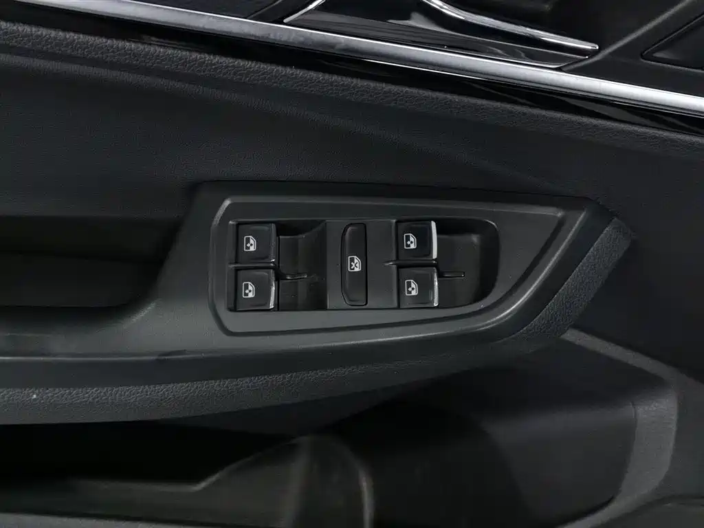 Volkswagen C-TREK 2020 1.5L Automatic Comfort Edition фото 9