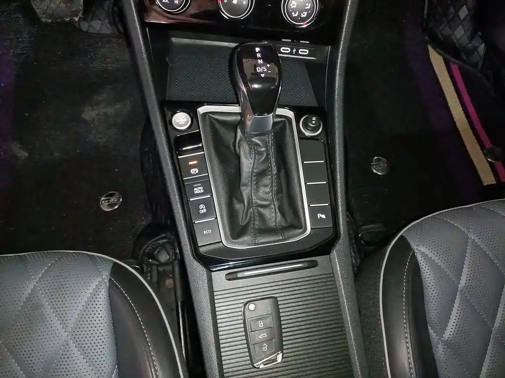 Volkswagen Sagitar 2023 280TSI DSG Beyond Lite фото 14