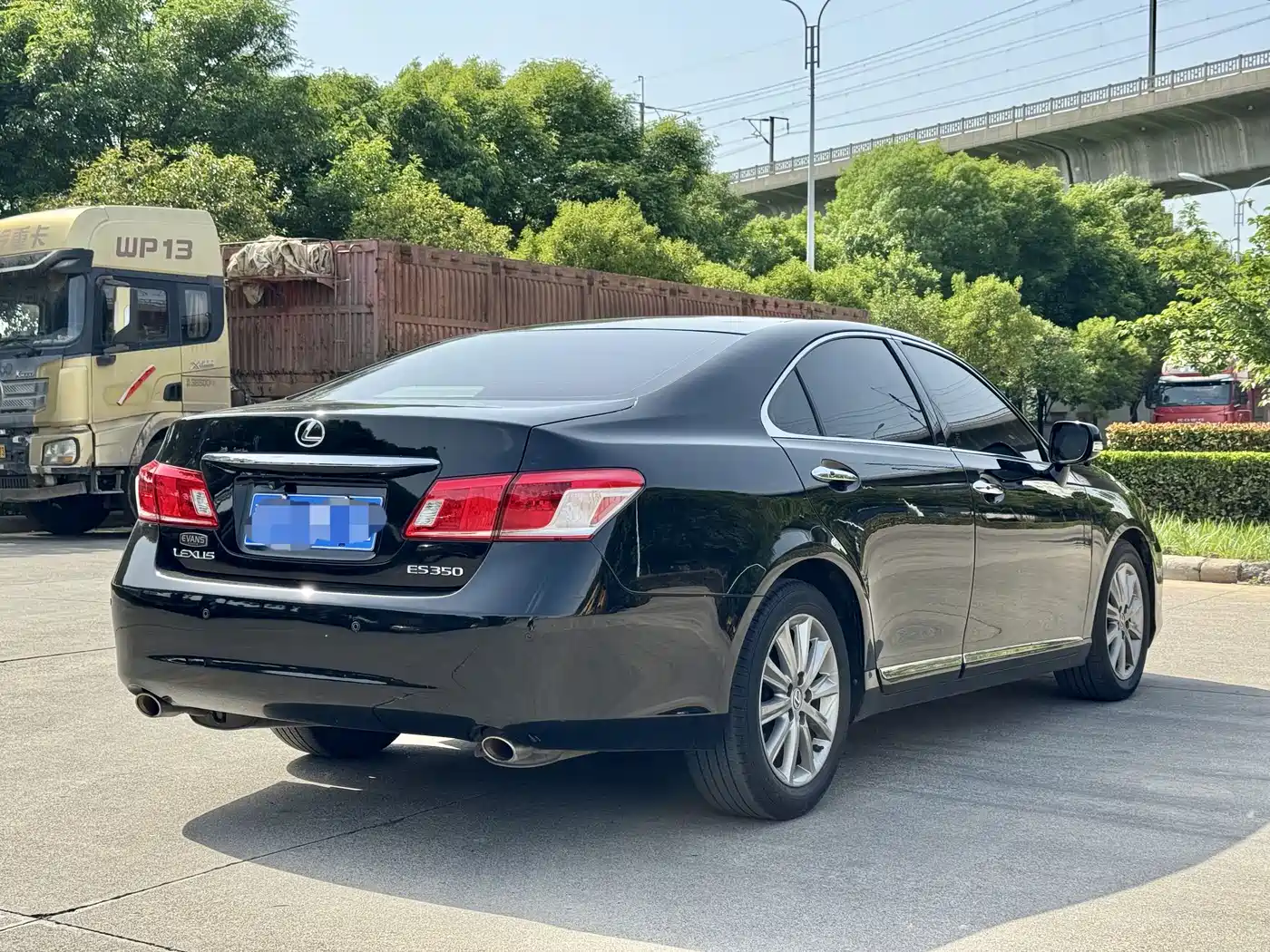 Lexus ES 2010 350 Elegance Edition фото 9