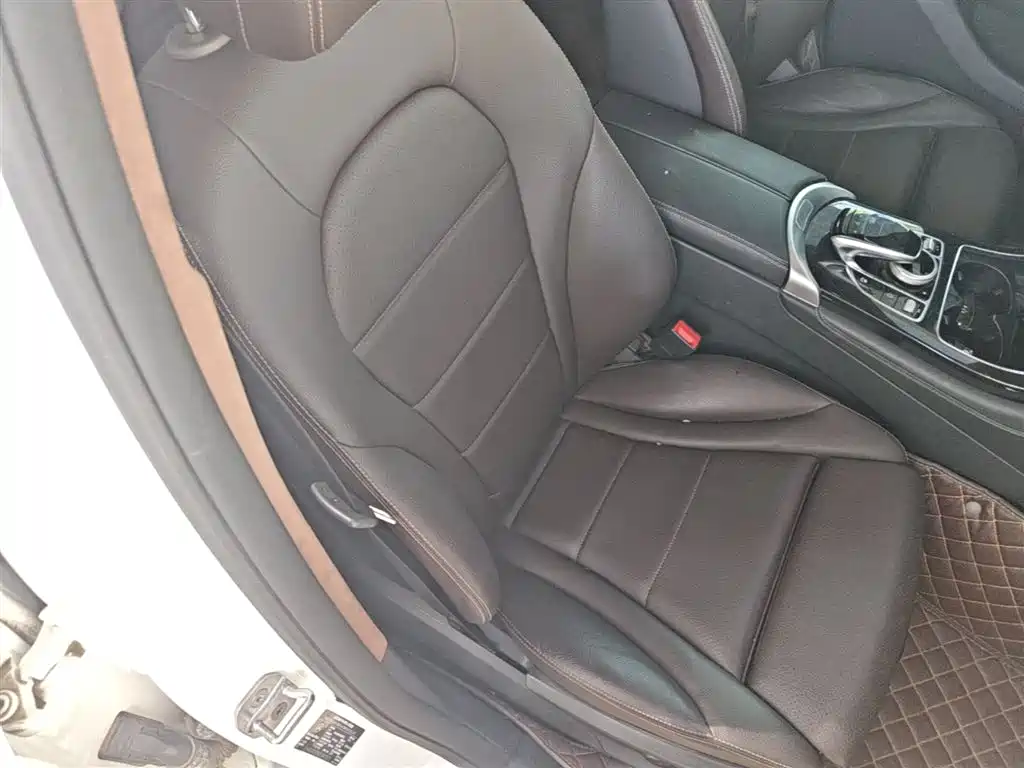 Mercedes-Benz GLC 2016 GLC 200 4MATIC фото 25