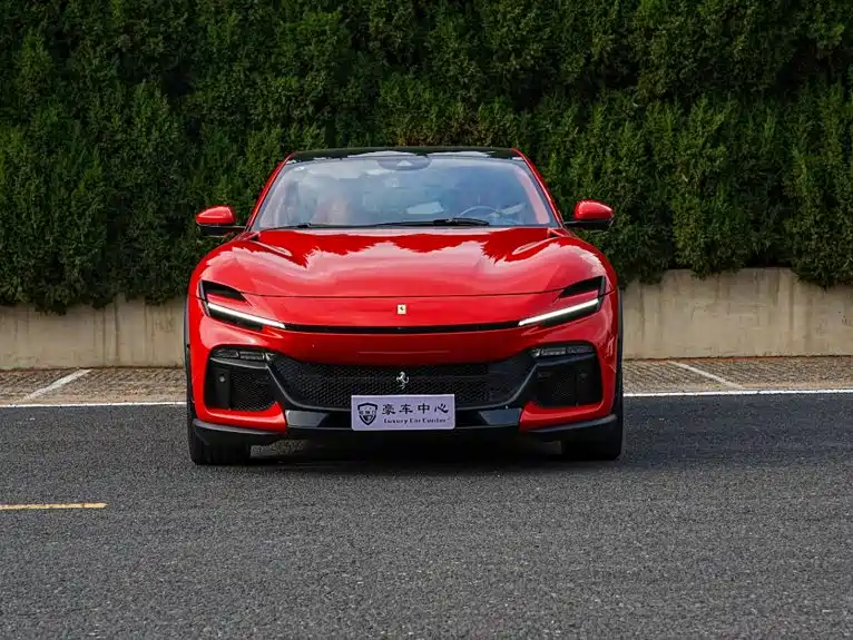 2026 Ferrari Purosangue