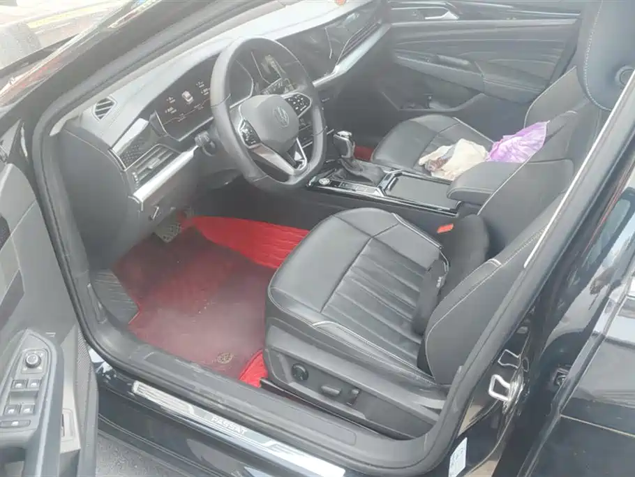 Volkswagen Passat 2023 330TSI Elite Edition фото 9