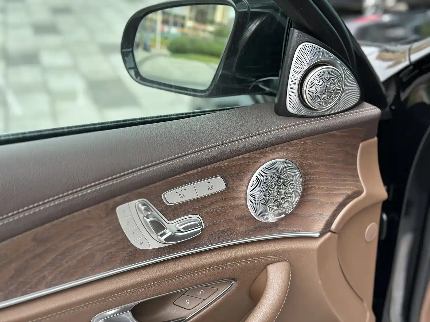 Mercedes-Benz E-Class 2019 Facelift E 300 L Luxury фото 15