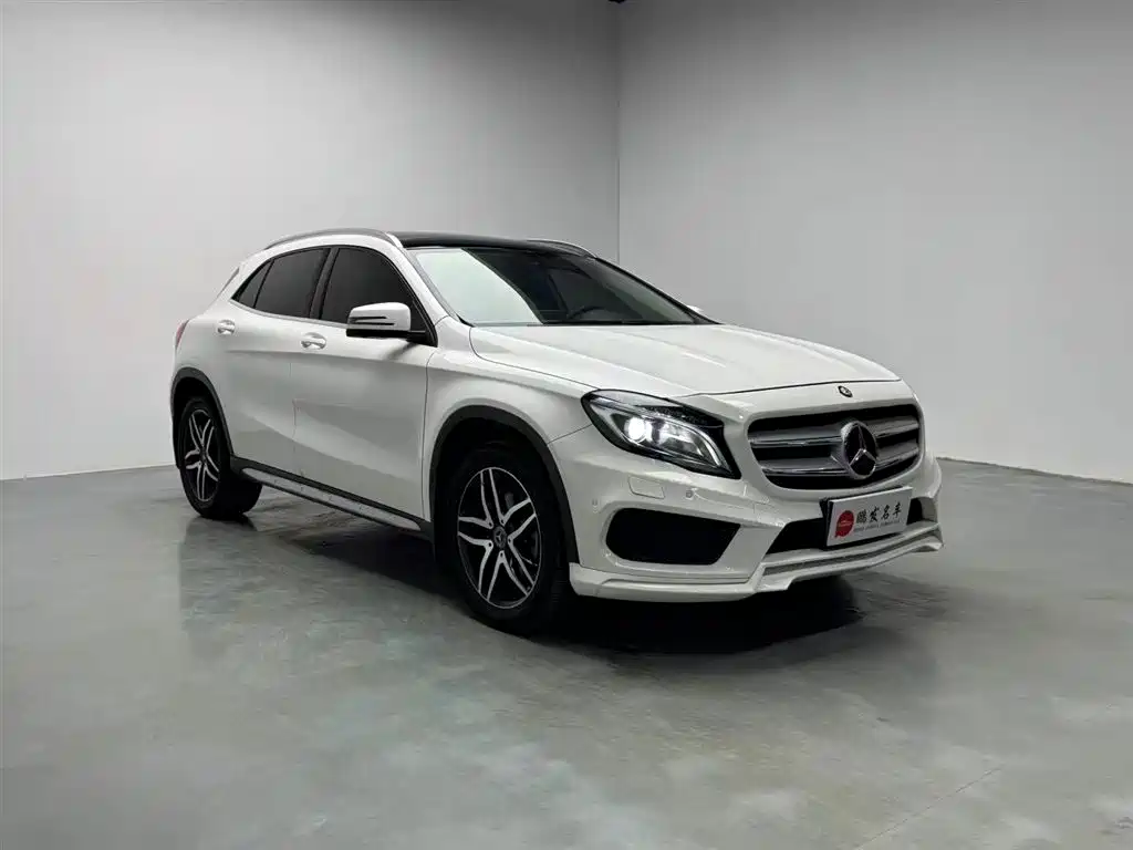 Mercedes-Benz GLA 2016 GLA 200 Fashion фото 3