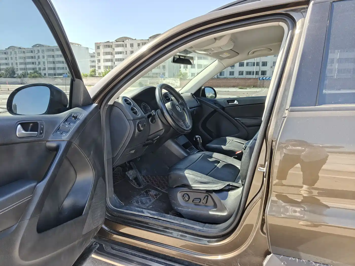 Volkswagen Tiguan 2016 280TSI Automatic 2WD Silk Road Fashion Edition фото 4