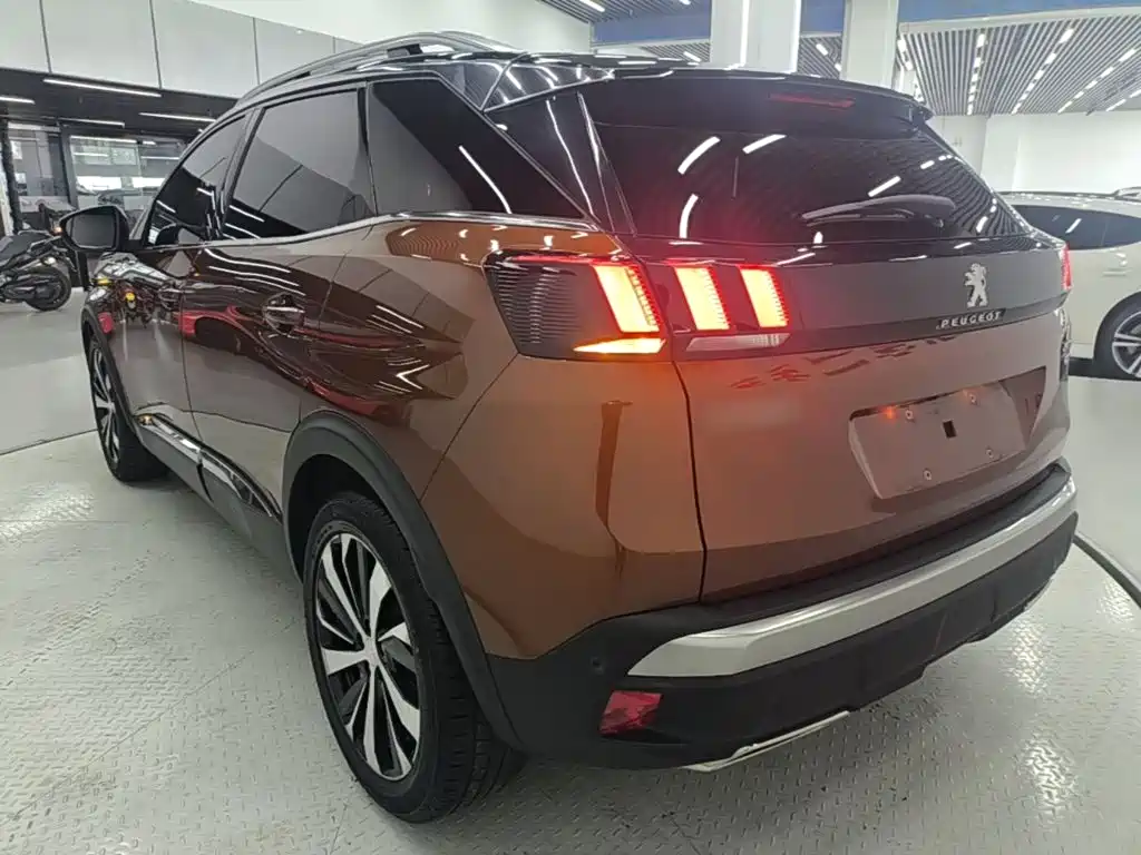 Фото 5 - Peugeot 4008