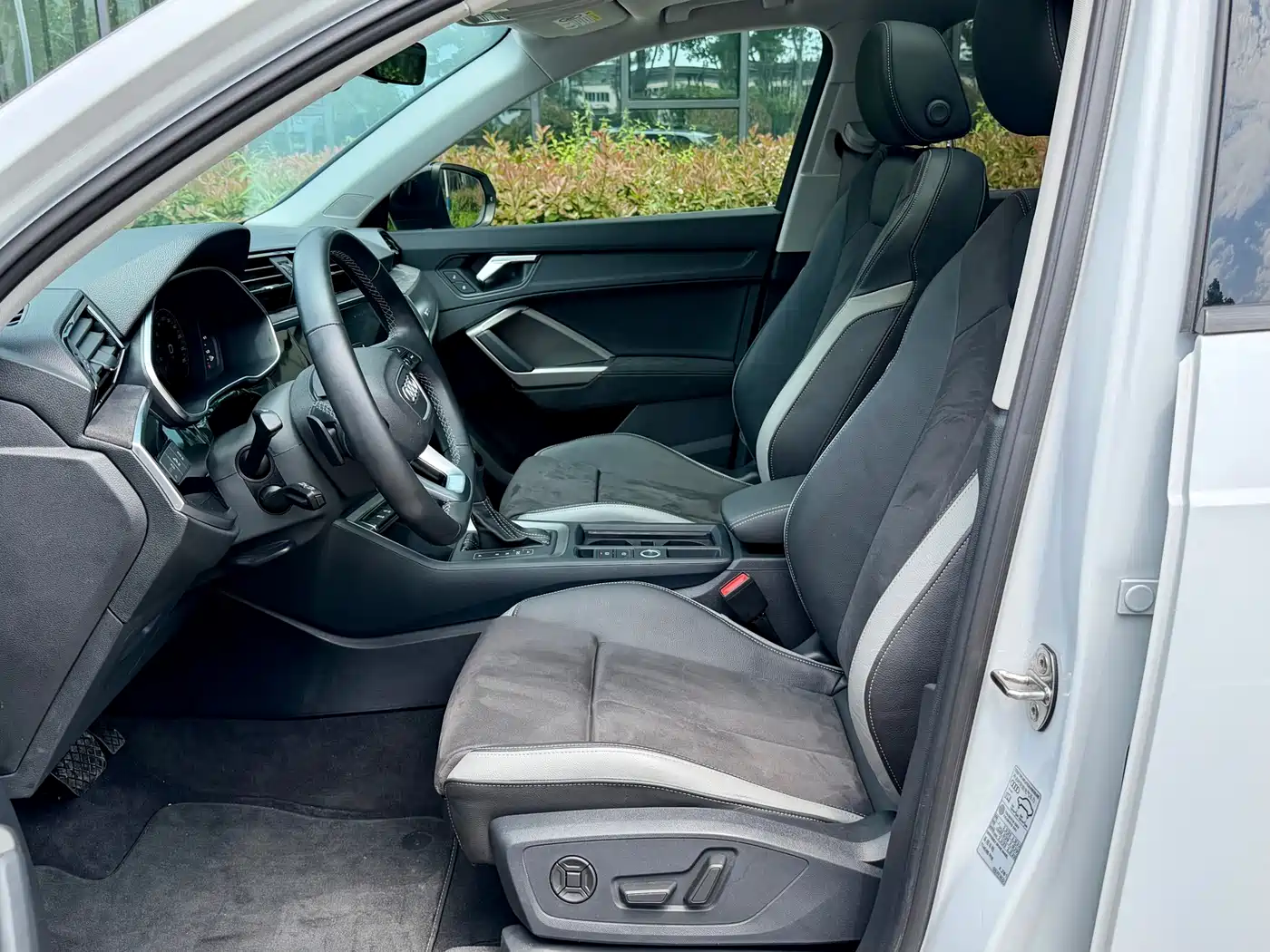 Audi Q3 2023 35 TFSI Fashion Dynamic (1.4T) фото 10
