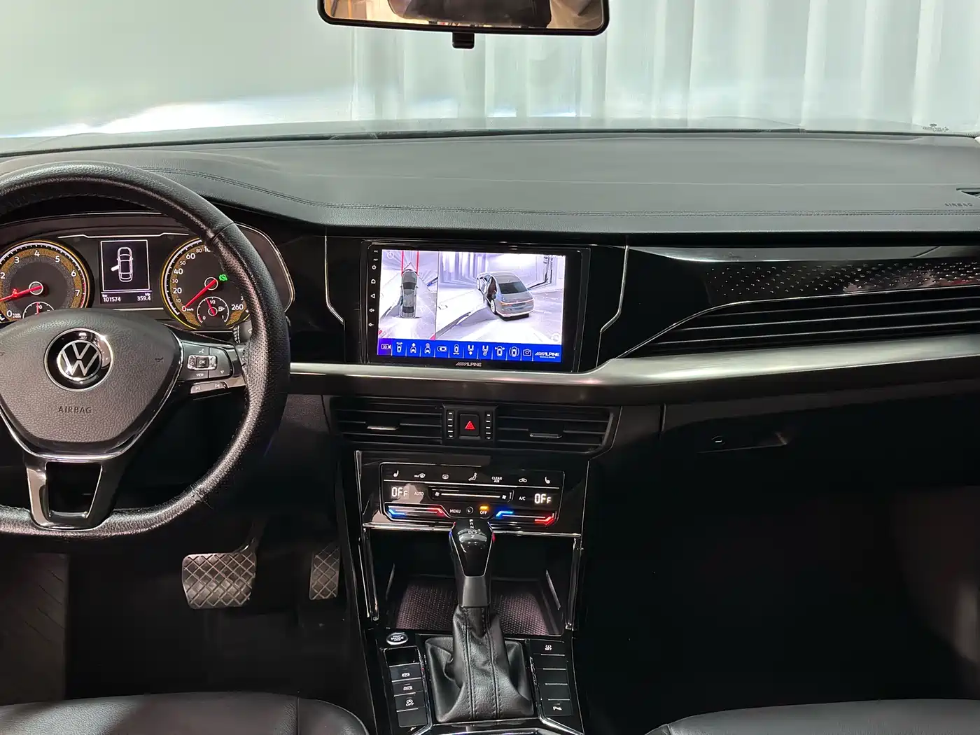 Volkswagen Passat 2021 Model 330TSI Luxury Edition фото 22