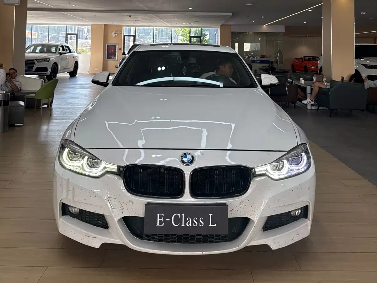 BMW 3 Series 2018 320i M Sport Package фото 2