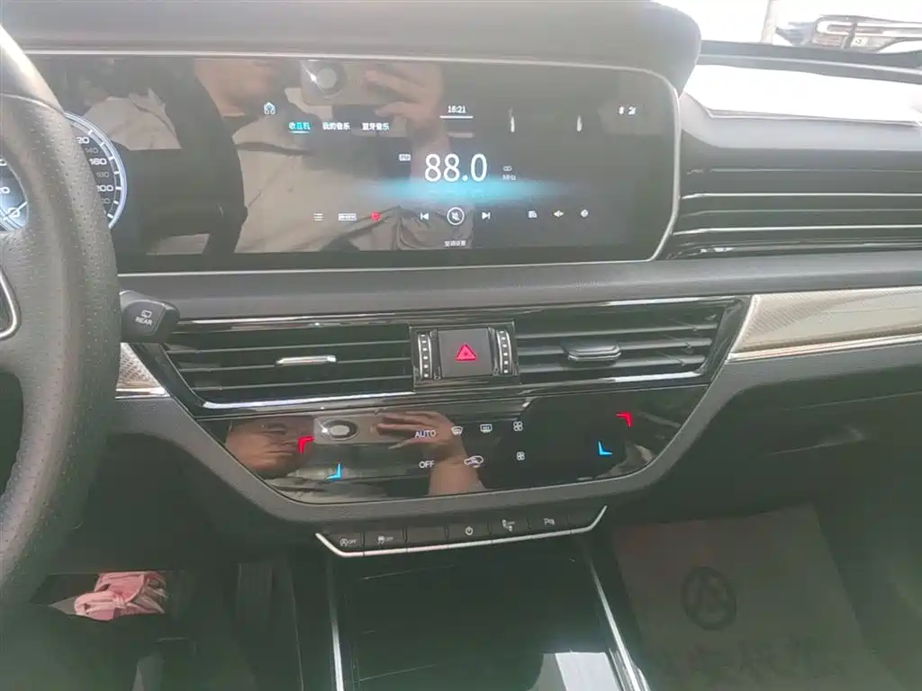 Hongqi HS5 2019 2.0T Smart Connect Enjoy Edition фото 13