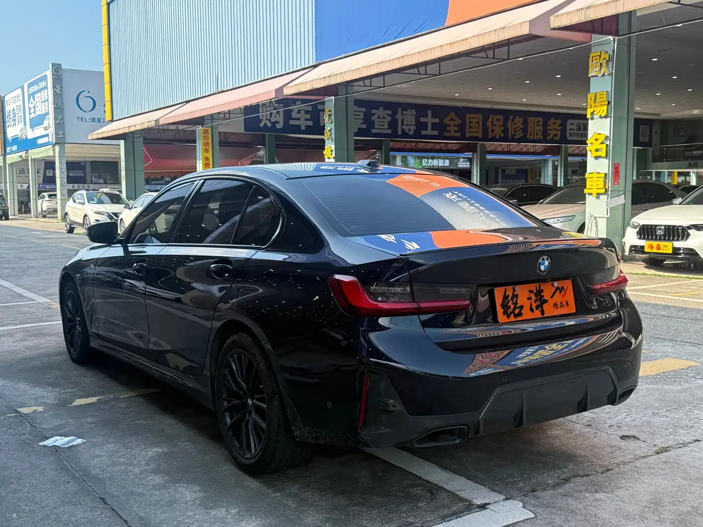 BMW 3 Series 2023 325Li M Sport Black Night Package фото 4