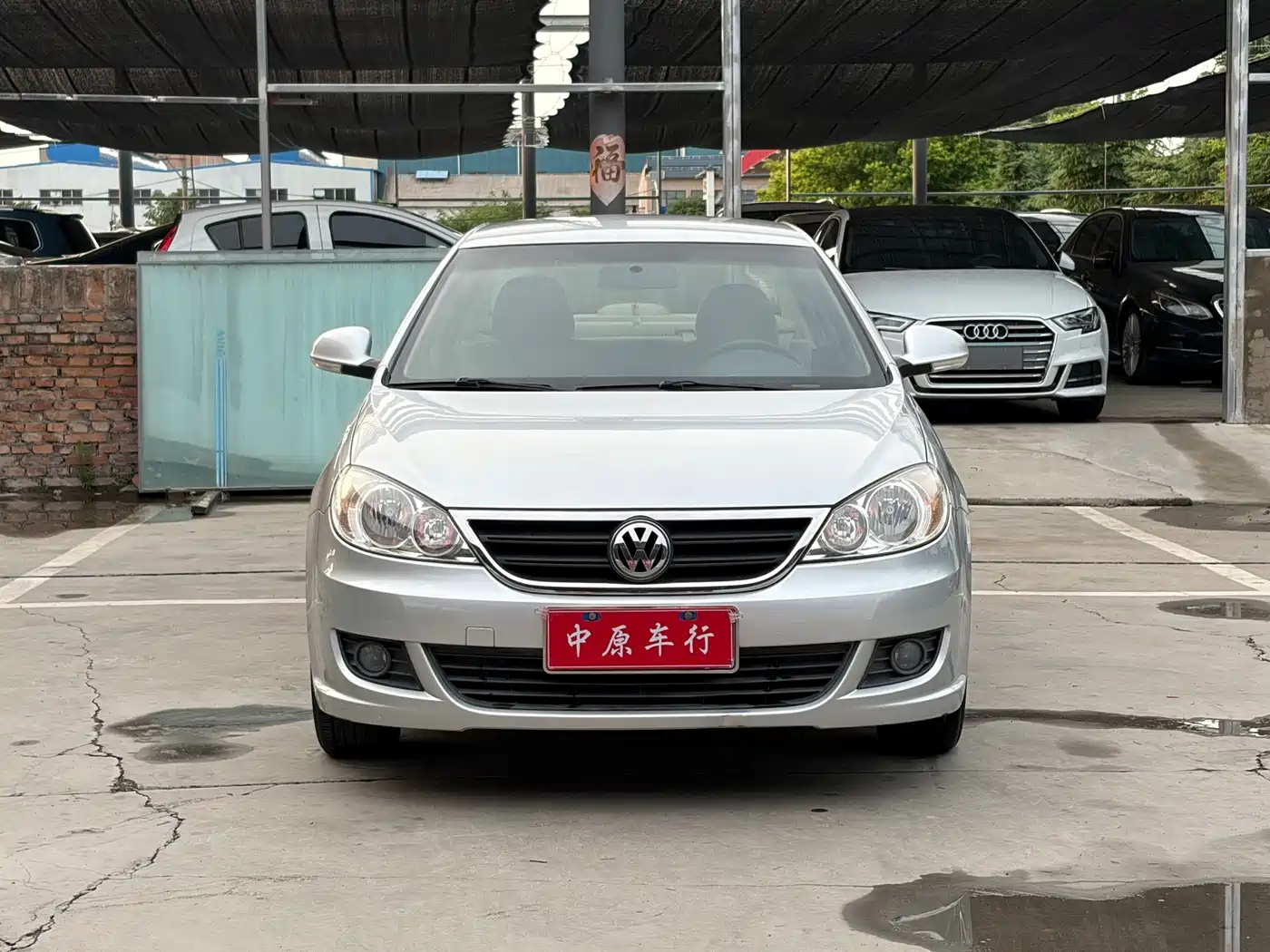 Фото 2 - Volkswagen Lavida