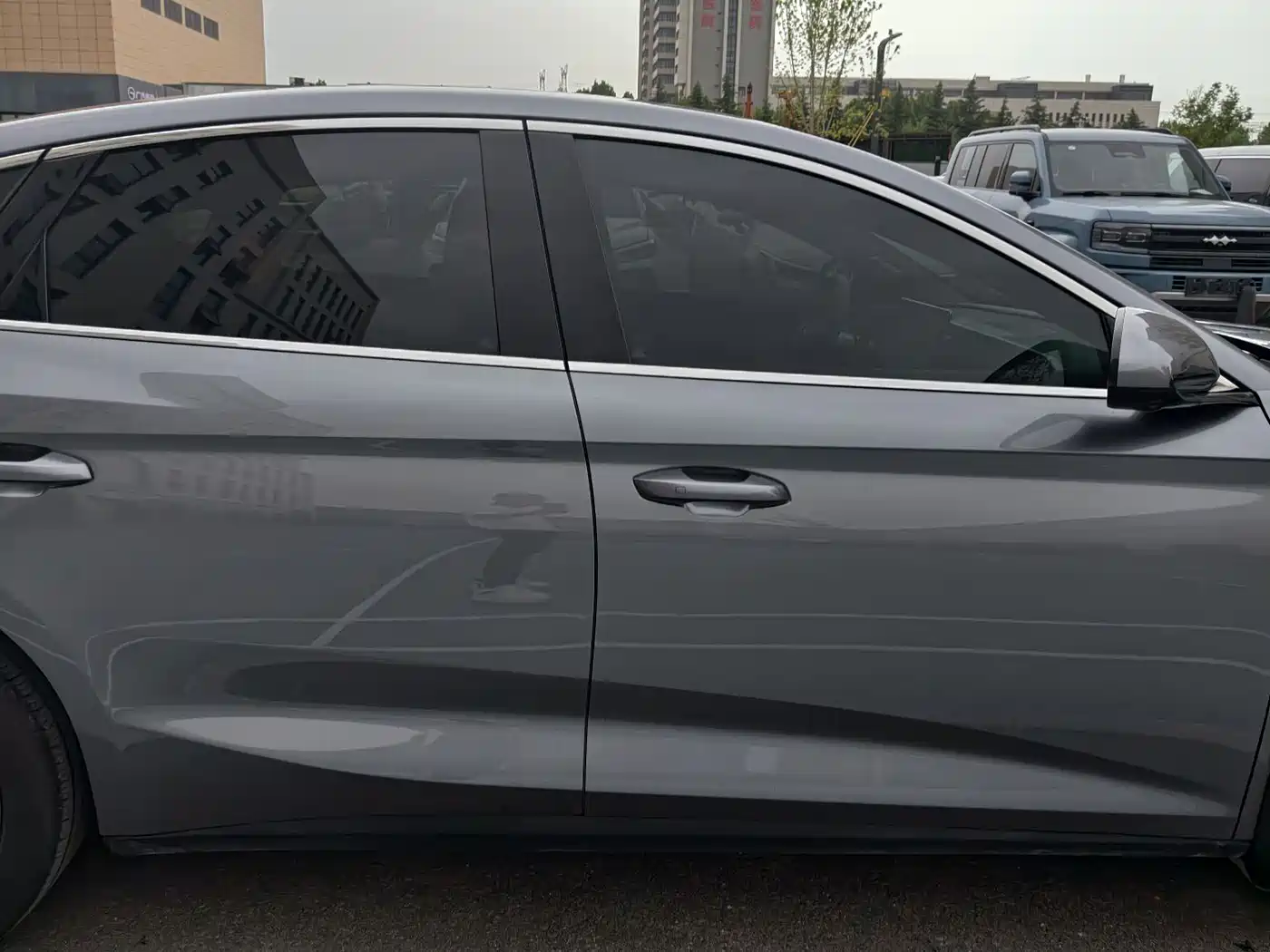 BYD Qin L 2024 DM-i 120KM Excellence Model фото 21