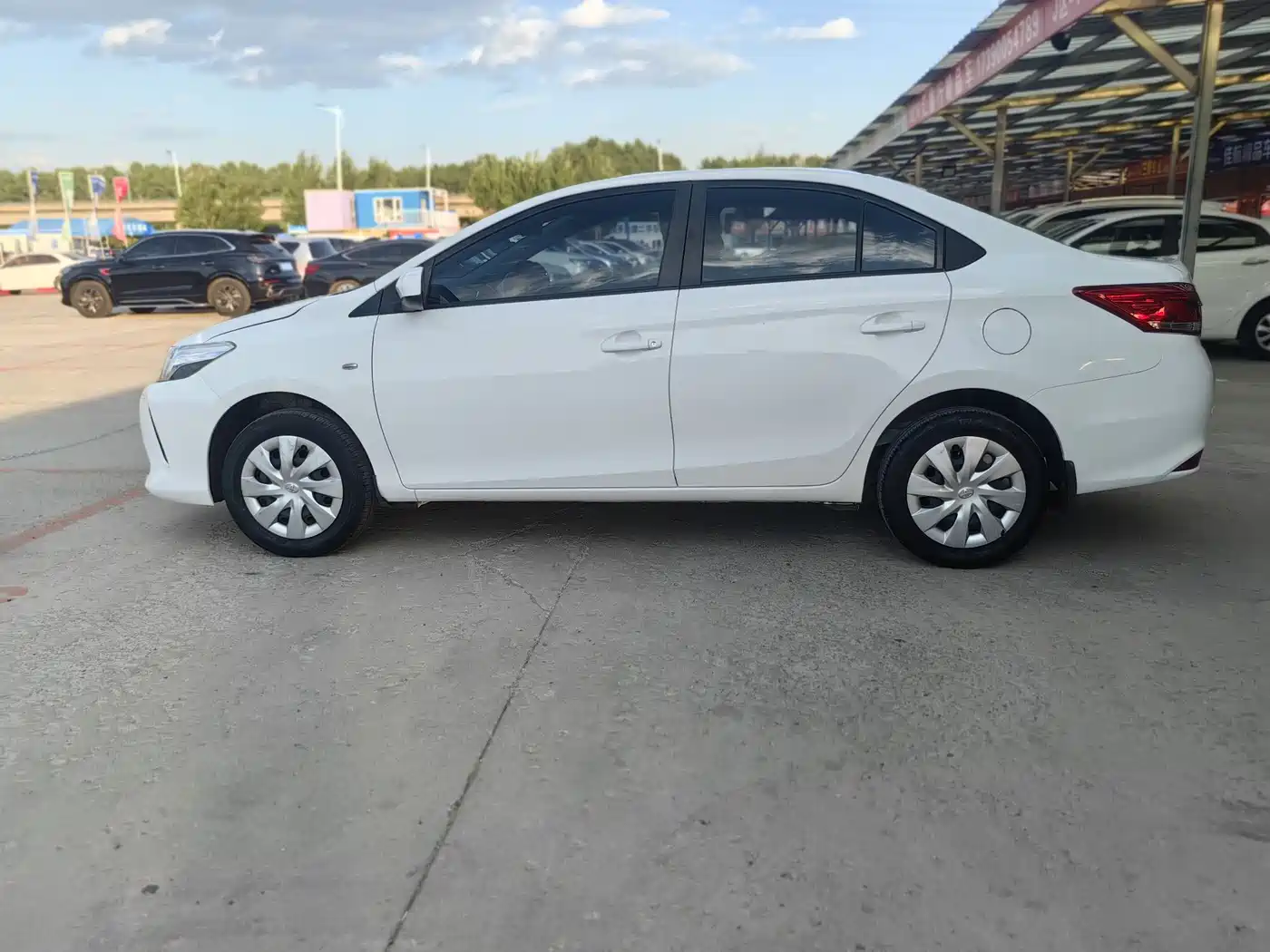 Toyota Vios 2017 1.5L CVT Pioneer фото 10