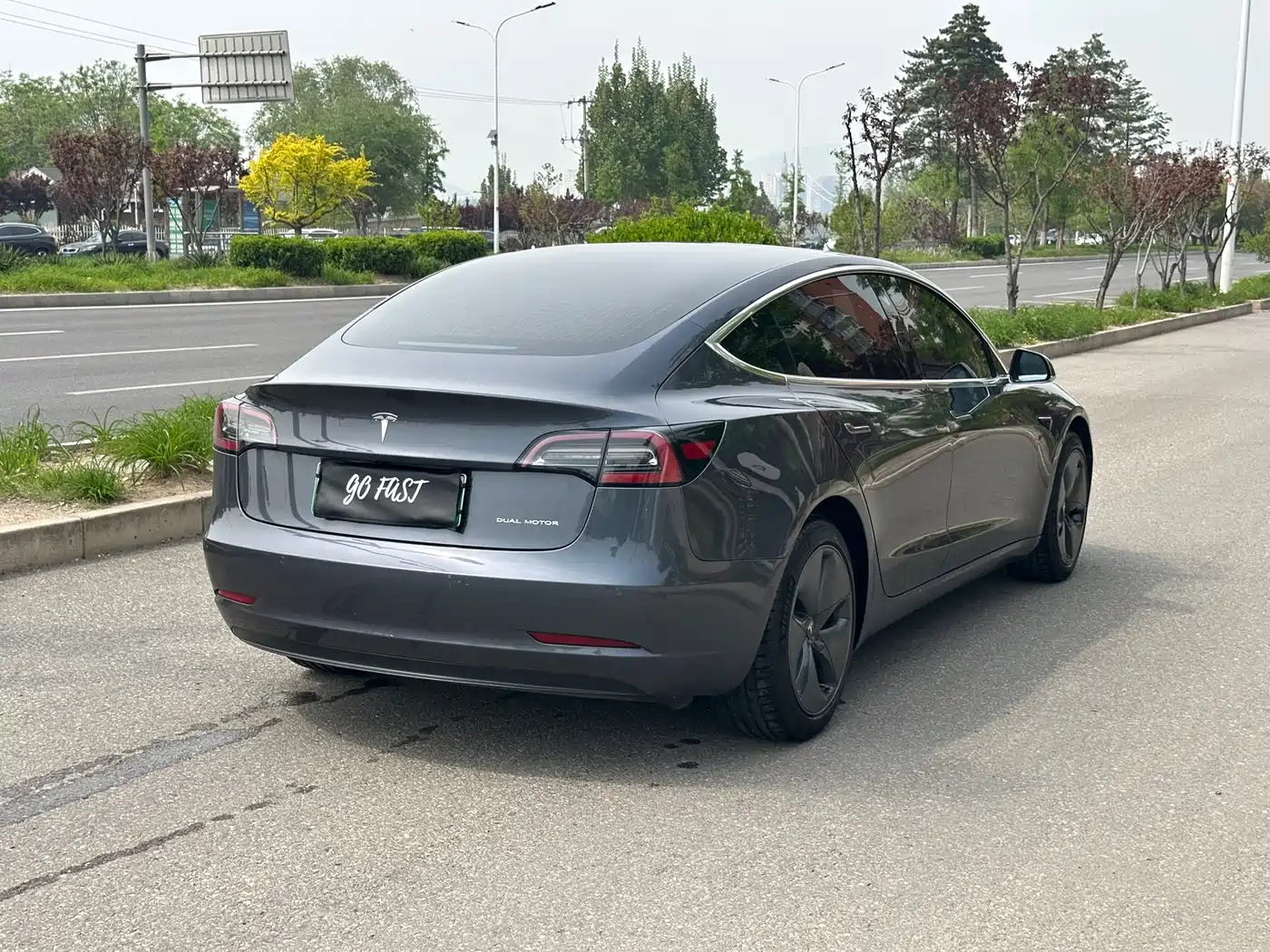 TESLA MODEL 3 (IMPORTED)