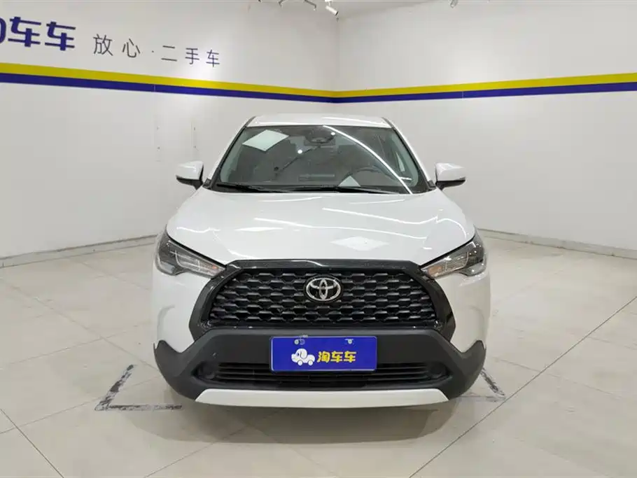 Toyota Corolla Cross 2024 Model 2.0L Pioneer Edition фото 2