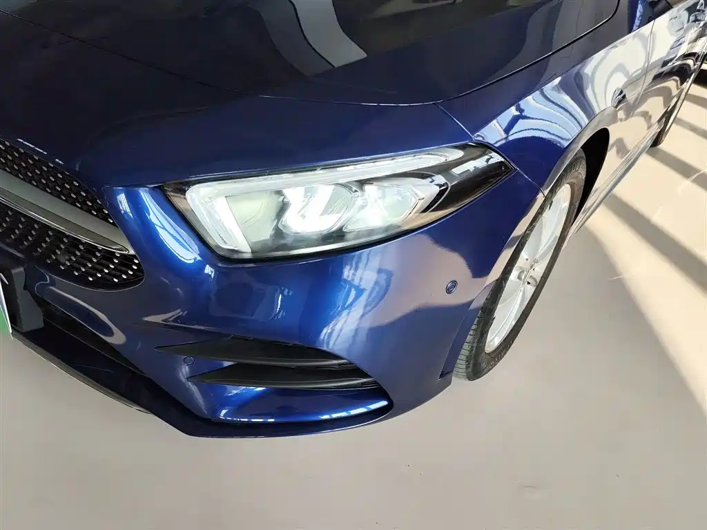 Mercedes-Benz A-Class 2021 A 200 L Sport Sedan Fashion Edition фото 24