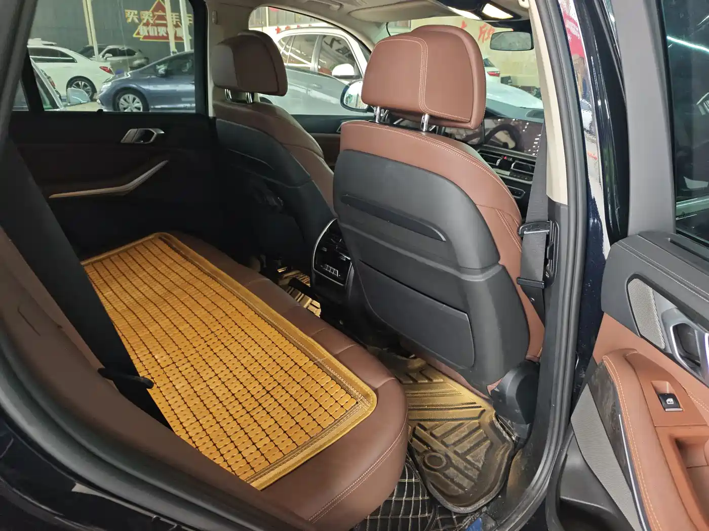 BMW X5 (Import) 2020 xDrive40i Premium M Sport Package фото 9