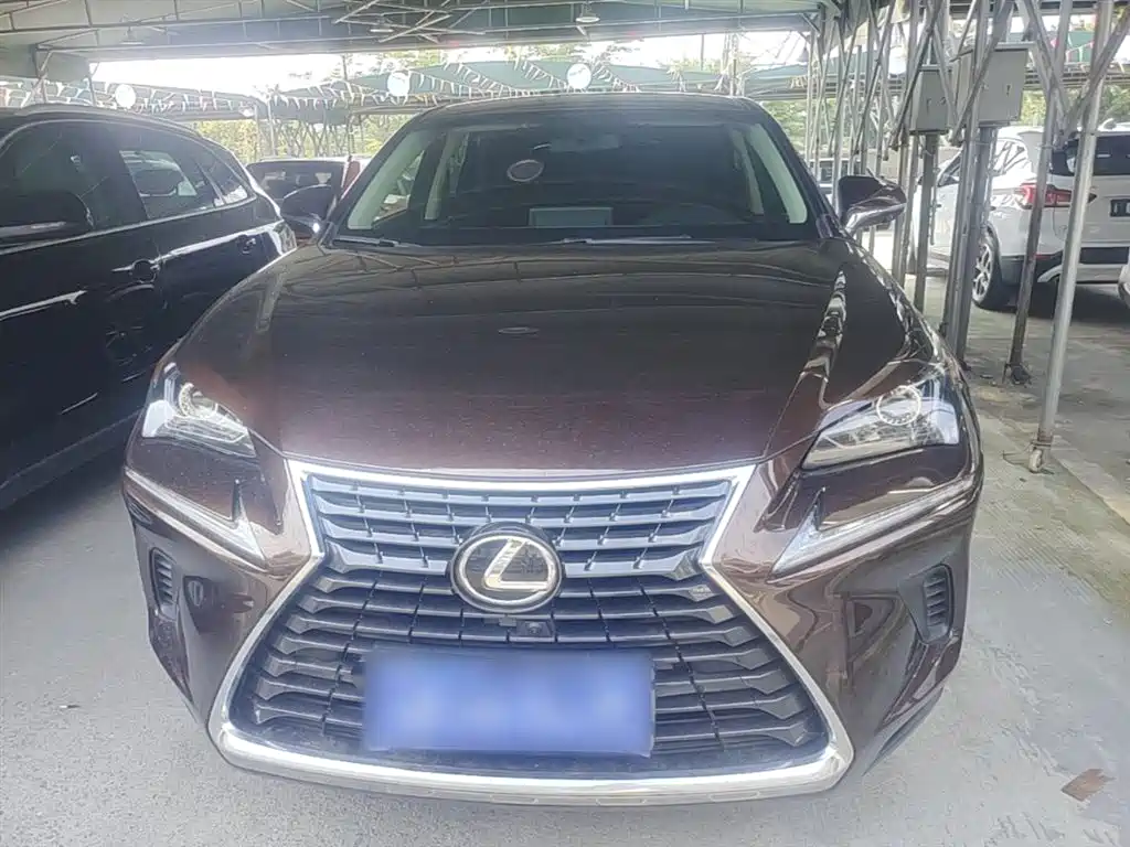 Lexus NX 2017 200 FWD Sharp Edition фото 3