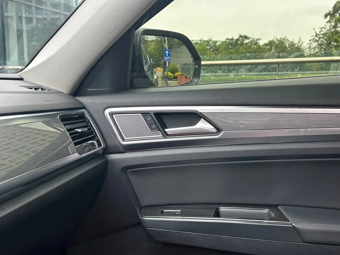 Volkswagen Teramont 2019 380TSI 4WD Comfort China VI фото 17