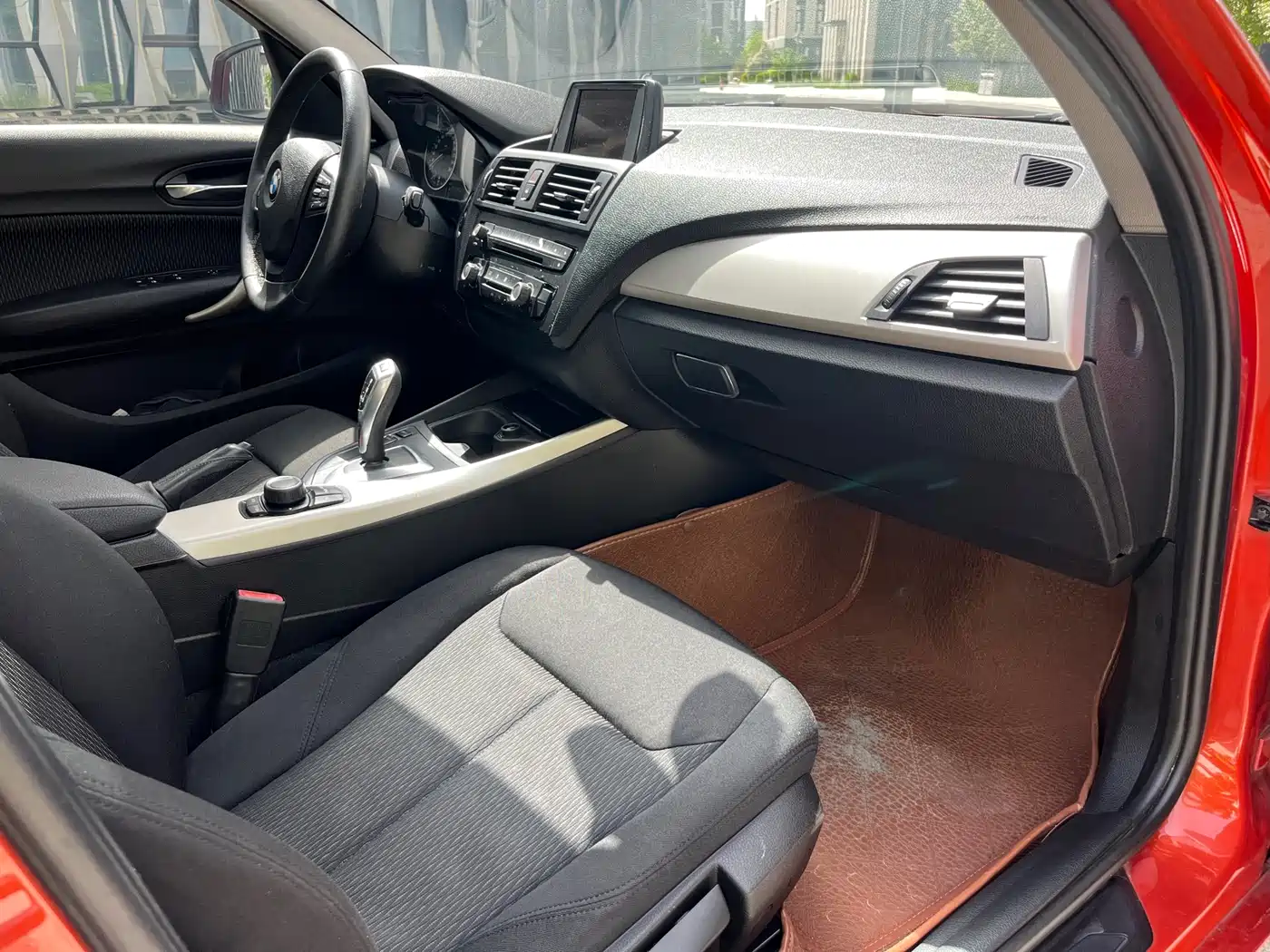 BMW 1 Series (Import) 2013 Facelift 116i Leading Model фото 9