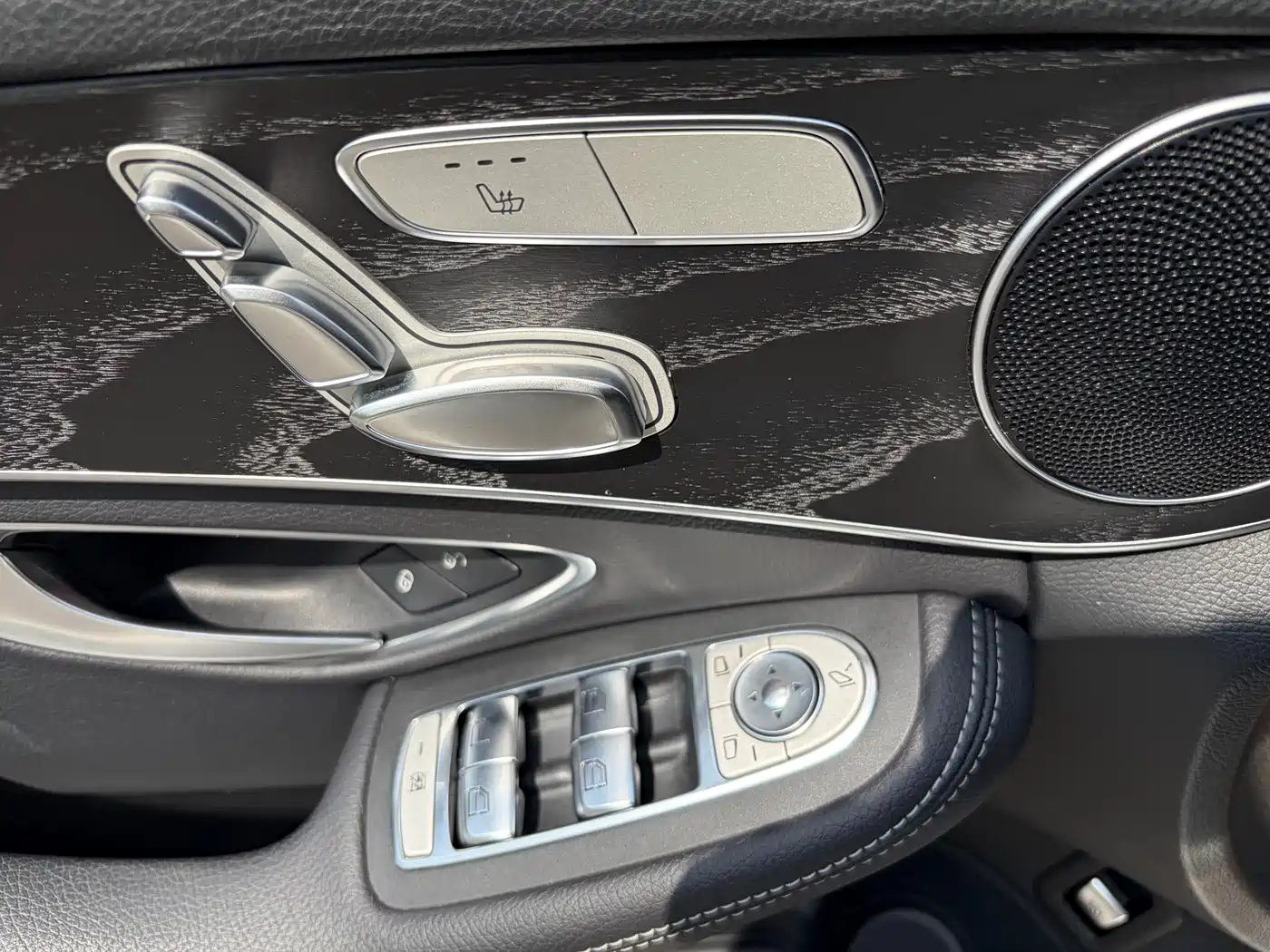 Mercedes-Benz C-Class (Import) 2020 Model C 260 Estate фото 18